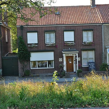B&B Anemoon Yerseke Exterior photo